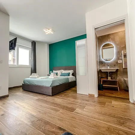 Maya Nest, Sampay Bay E Chicco - Urban Vibe In The Heart Of * Bari