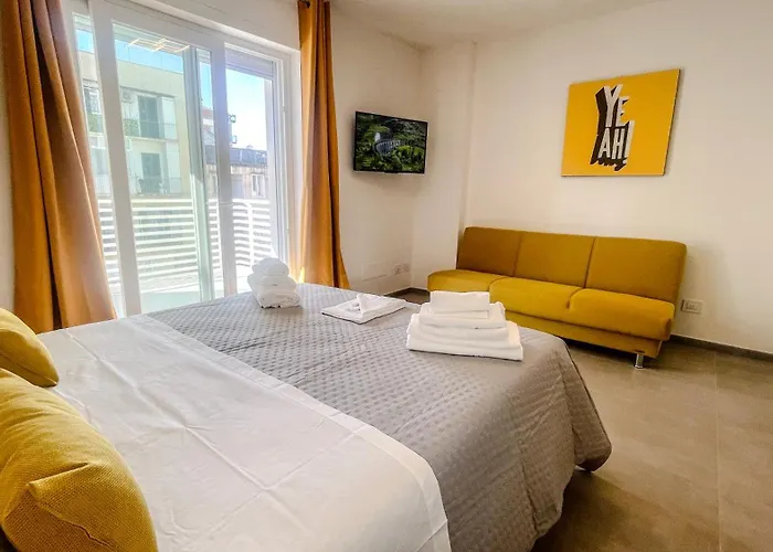 Appartement Maya Nest, Sampay Bay E Chicco - Urban Vibe In The Heart Of Bari