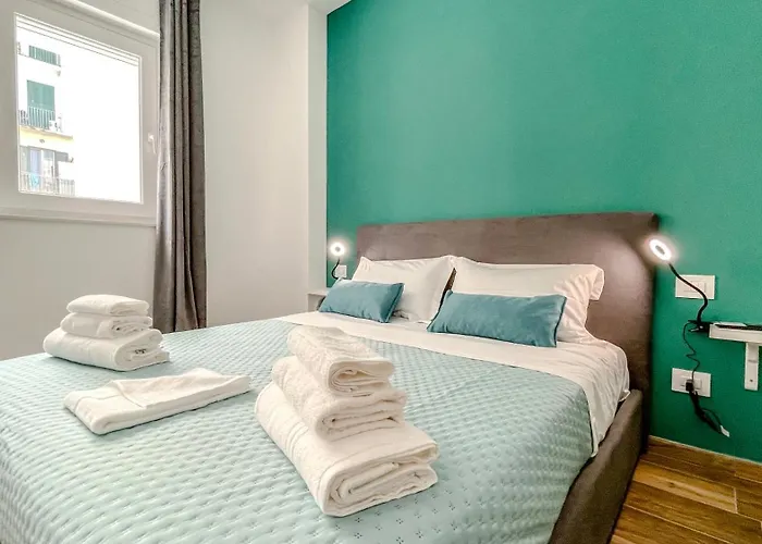 Appartement Maya Nest, Sampay Bay E Chicco - Urban Vibe In The Heart Of