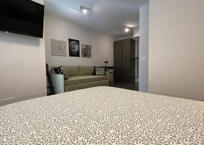 Appartement Maya Nest, Sampay Bay E Chicco - Urban Vibe In The Heart Of