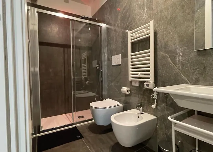 Appartement Maya Nest, Sampay Bay E Chicco - Urban Vibe In The Heart Of *