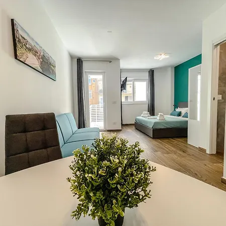 Maya Nest, Sampay Bay E Chicco - Urban Vibe In The Heart Of Apartment