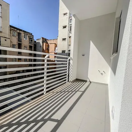 Maya Nest, Sampay Bay E Chicco - Urban Vibe In The Heart Of Apartment Bari