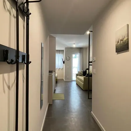 Maya Nest, Sampay Bay E Chicco - Urban Vibe In The Heart Of