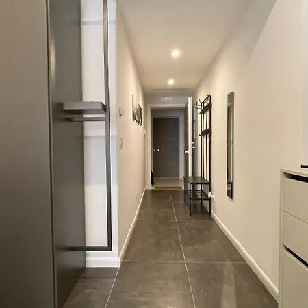 Apartment Maya Nest, Sampay Bay E Chicco - Urban Vibe In The Heart Of