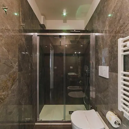 Maya Nest, Sampay Bay E Chicco - Urban Vibe In The Heart Of Apartament Bari