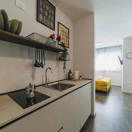 Maya Nest, Sampay Bay E Chicco - Urban Vibe In The Heart Of *