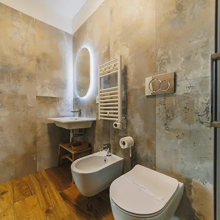 Apartament Maya Nest, Sampay Bay E Chicco - Urban Vibe In The Heart Of *
