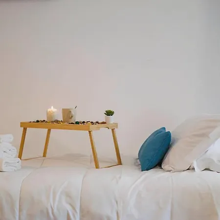 Apartament Maya Nest, Sampay Bay E Chicco - Urban Vibe In The Heart Of Bari