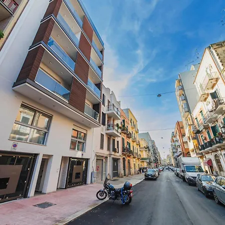 Apartament Maya Nest, Sampay Bay E Chicco - Urban Vibe In The Heart Of Bari