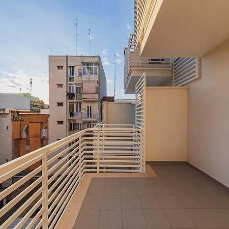 Apartament Maya Nest, Sampay Bay E Chicco - Urban Vibe In The Heart Of