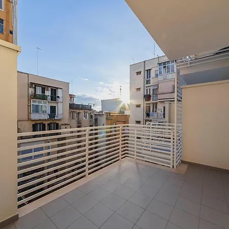 Apartament Maya Nest, Sampay Bay E Chicco - Urban Vibe In The Heart Of *