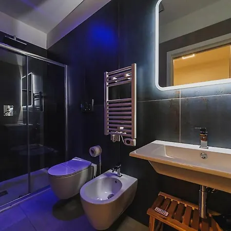 Apartament Maya Nest, Sampay Bay E Chicco - Urban Vibe In The Heart Of