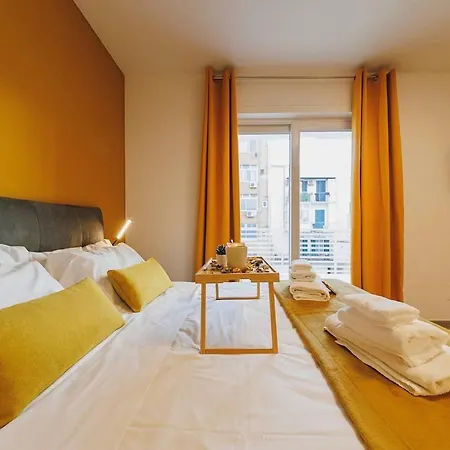 Maya Nest, Sampay Bay E Chicco - Urban Vibe In The Heart Of