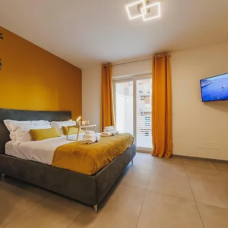 Maya Nest, Sampay Bay E Chicco - Urban Vibe In The Heart Of Apartament