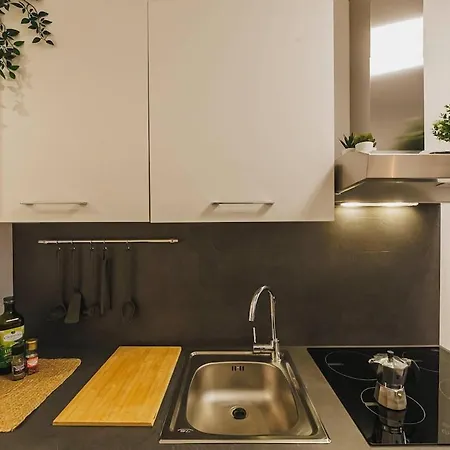 Maya Nest, Sampay Bay E Chicco - Urban Vibe In The Heart Of Apartament *