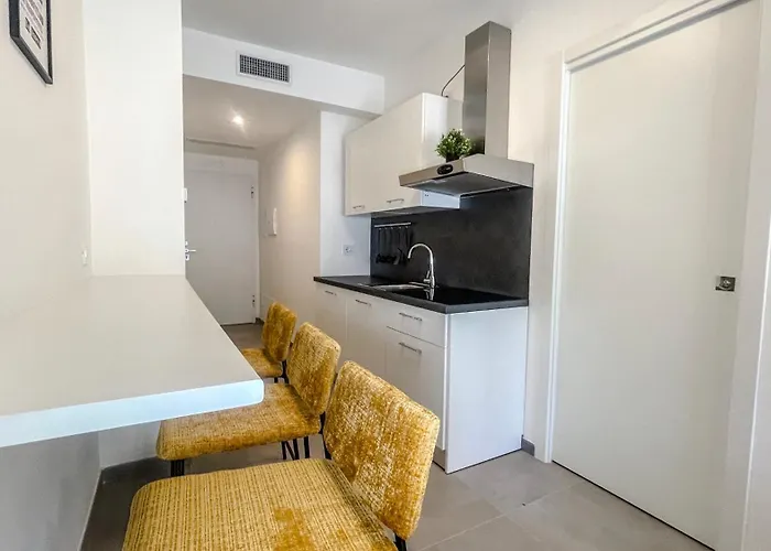 Apartamento Maya Nest, Sampay Bay E Chicco - Urban Vibe In The Heart Of *